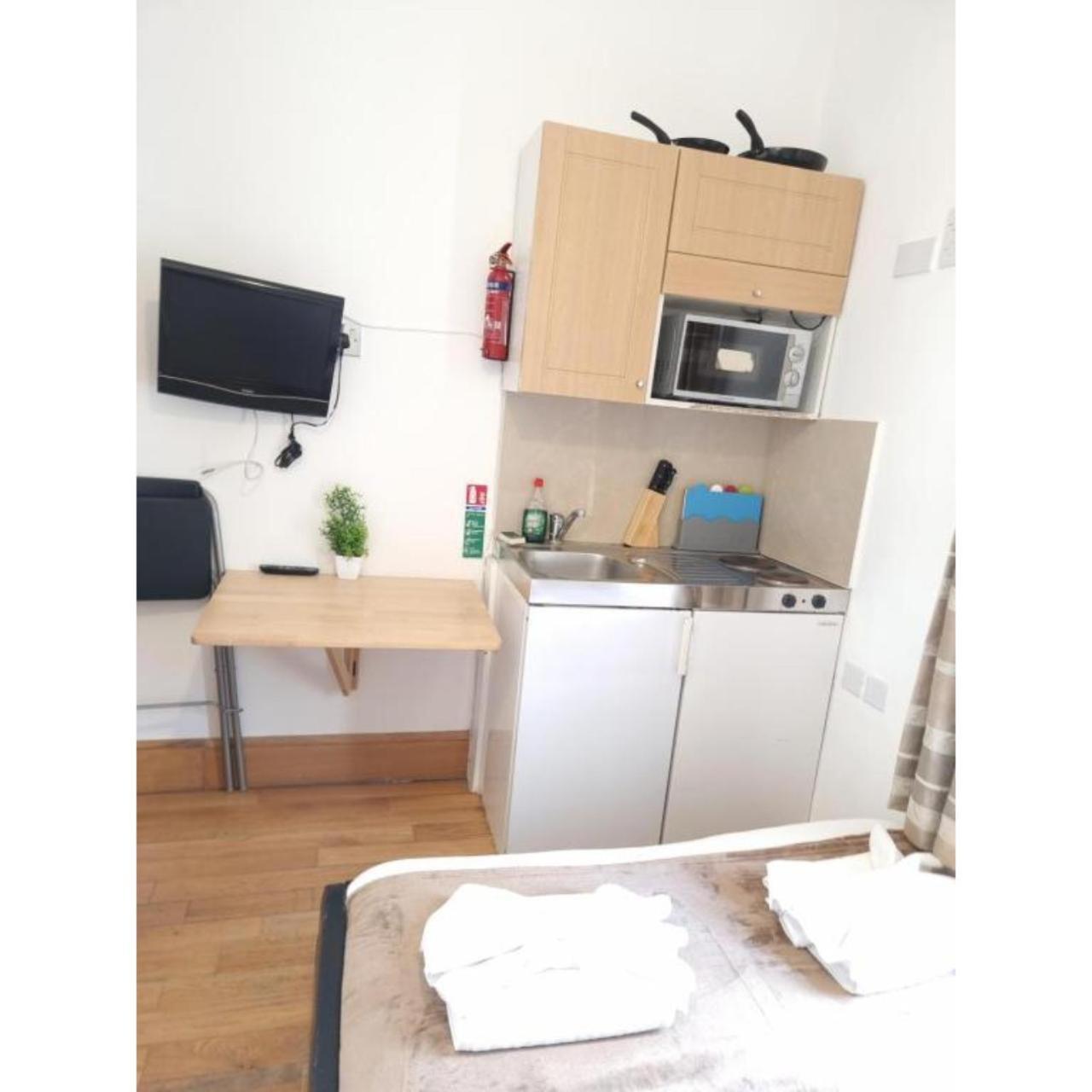F204-Compact 2Nd Flr Studio Fits 2-Near Hyde Park London Eksteriør bilde